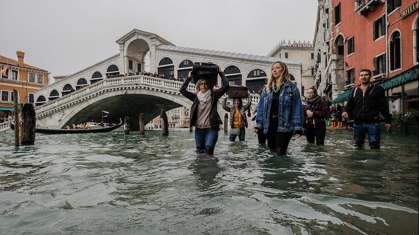 صورة أرشيفية.. عاصفة بريطانيا