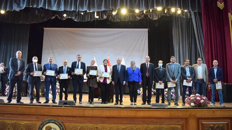 جامعة بني سويف