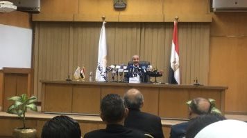 وزير التموين  وزير التموين