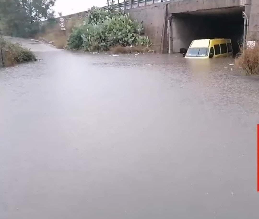 غرق شوارع إيطاليا