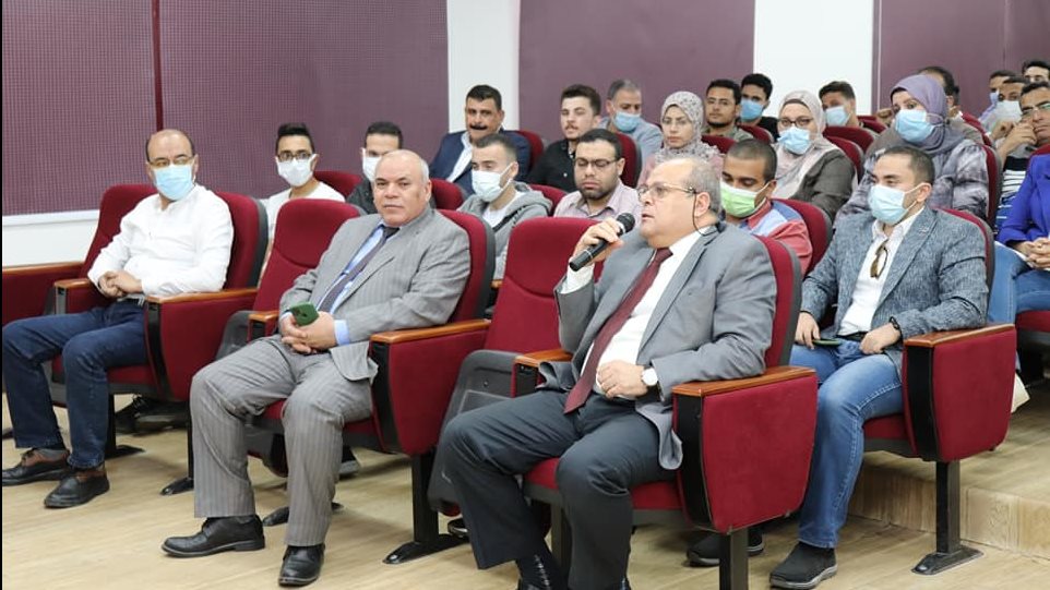 الدكتور هشام عبد الخالق