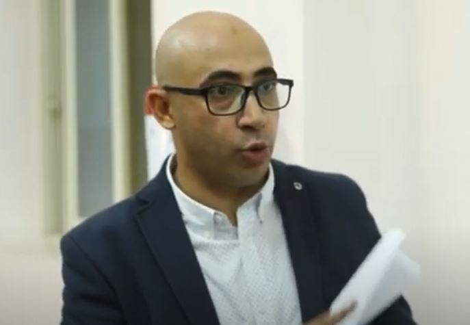 الدكتور محمود عيد