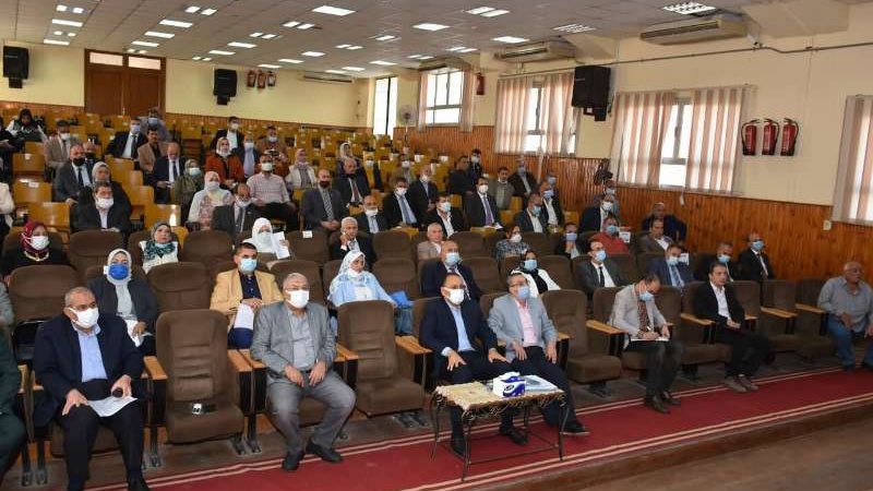 اجتماع محافظ الشرقية 