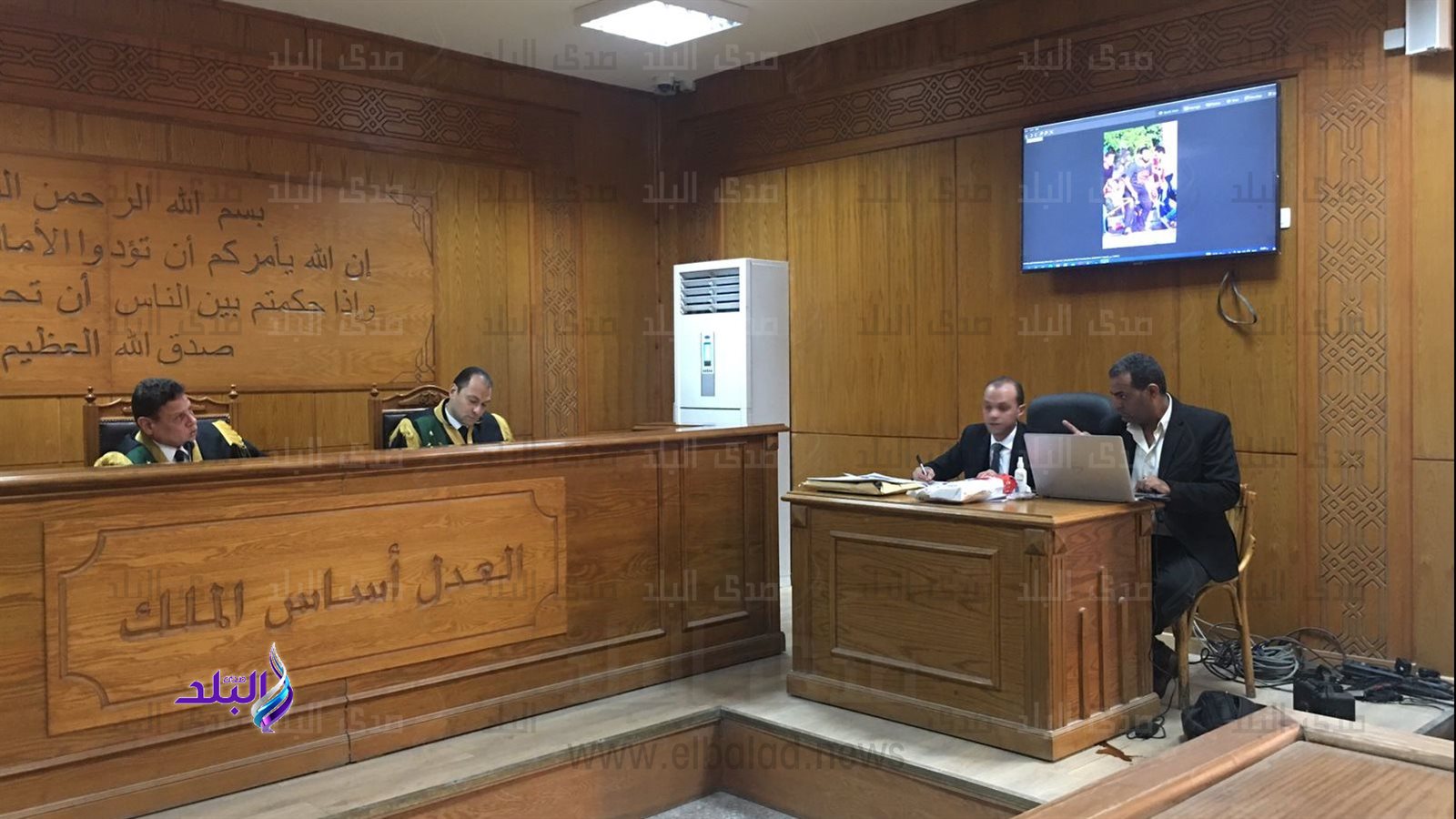 المستشار محمد شيرين فهمي خلال نظر القضية 