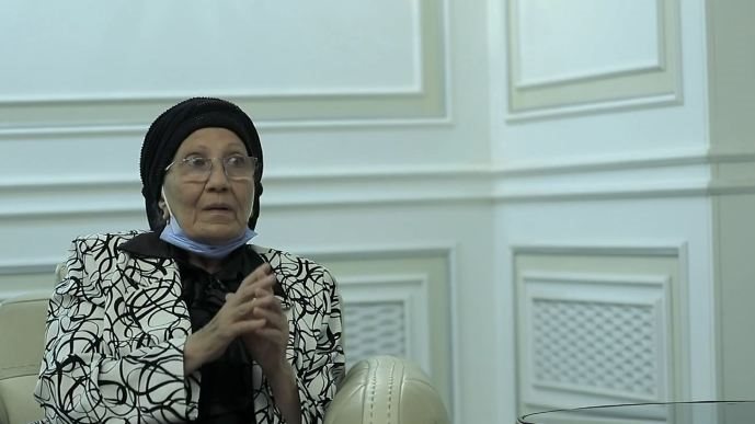 عواطف حلمى 