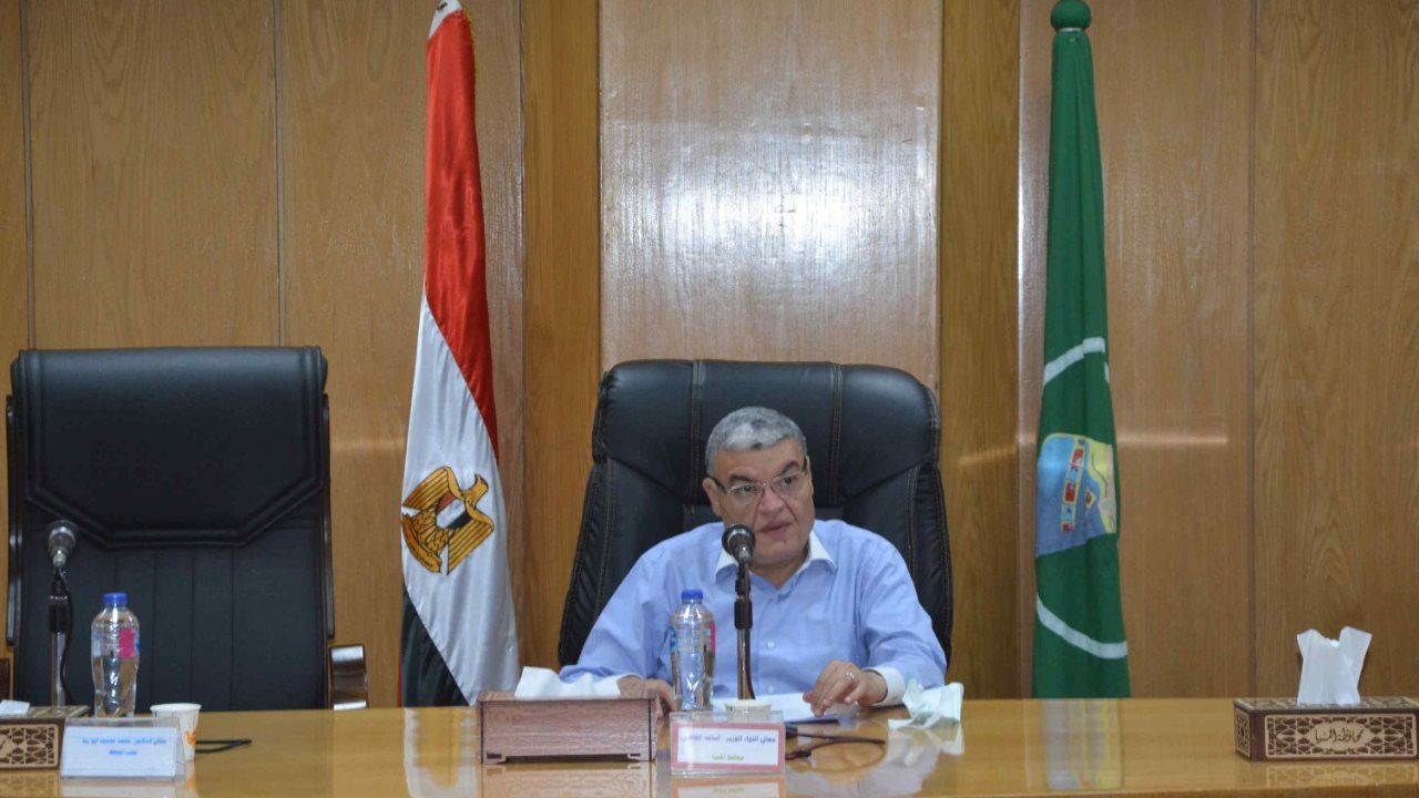 اللواء أسامة القاضي محافظ المنيا 