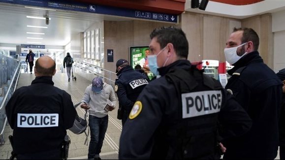 إحباط هجوم بسكين في محطة قطارات بباريس