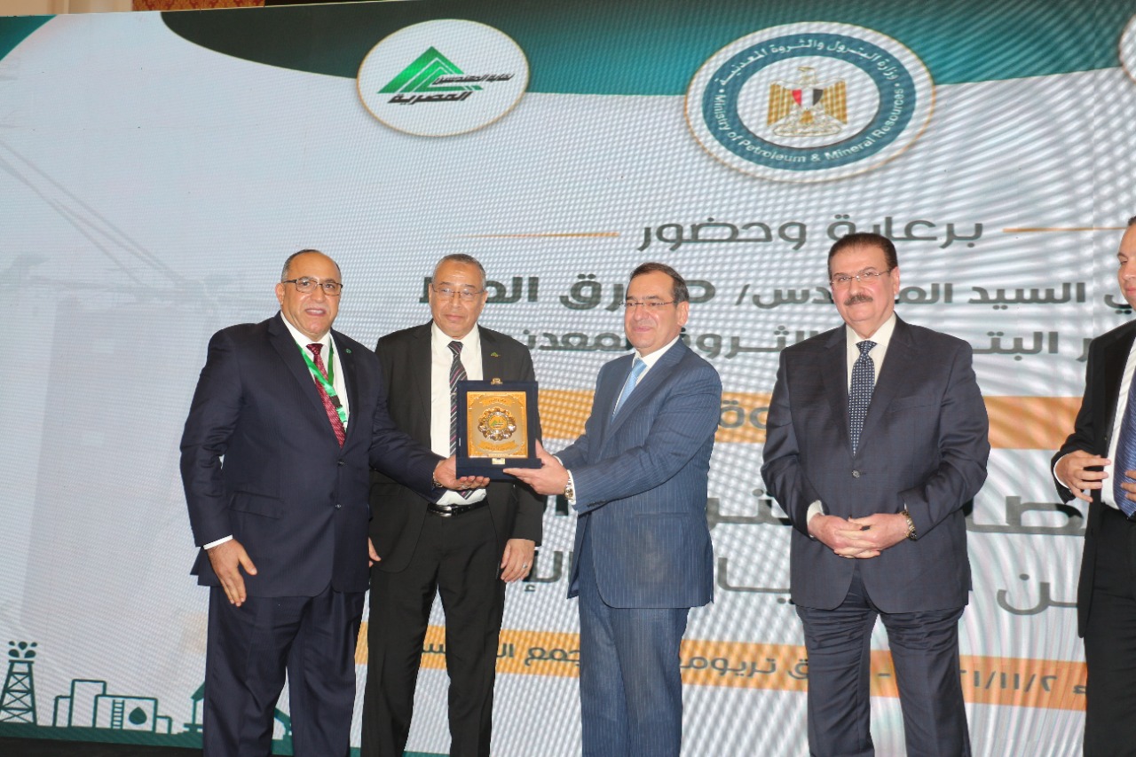 جانب من الندوة