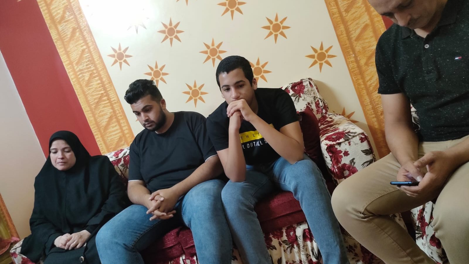 أسرة المدرس المتنبأ بوفاته عقب رحيله 