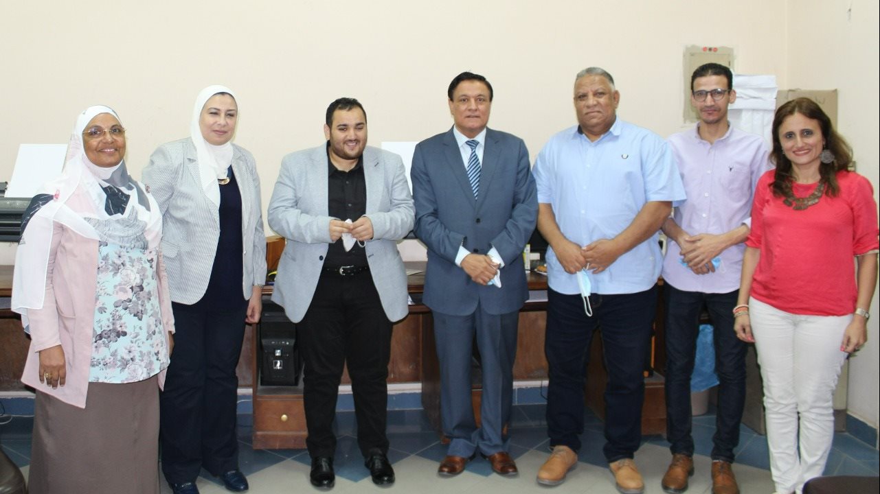 ألسن عين شمس تحتفل بطلابها المكفوفين