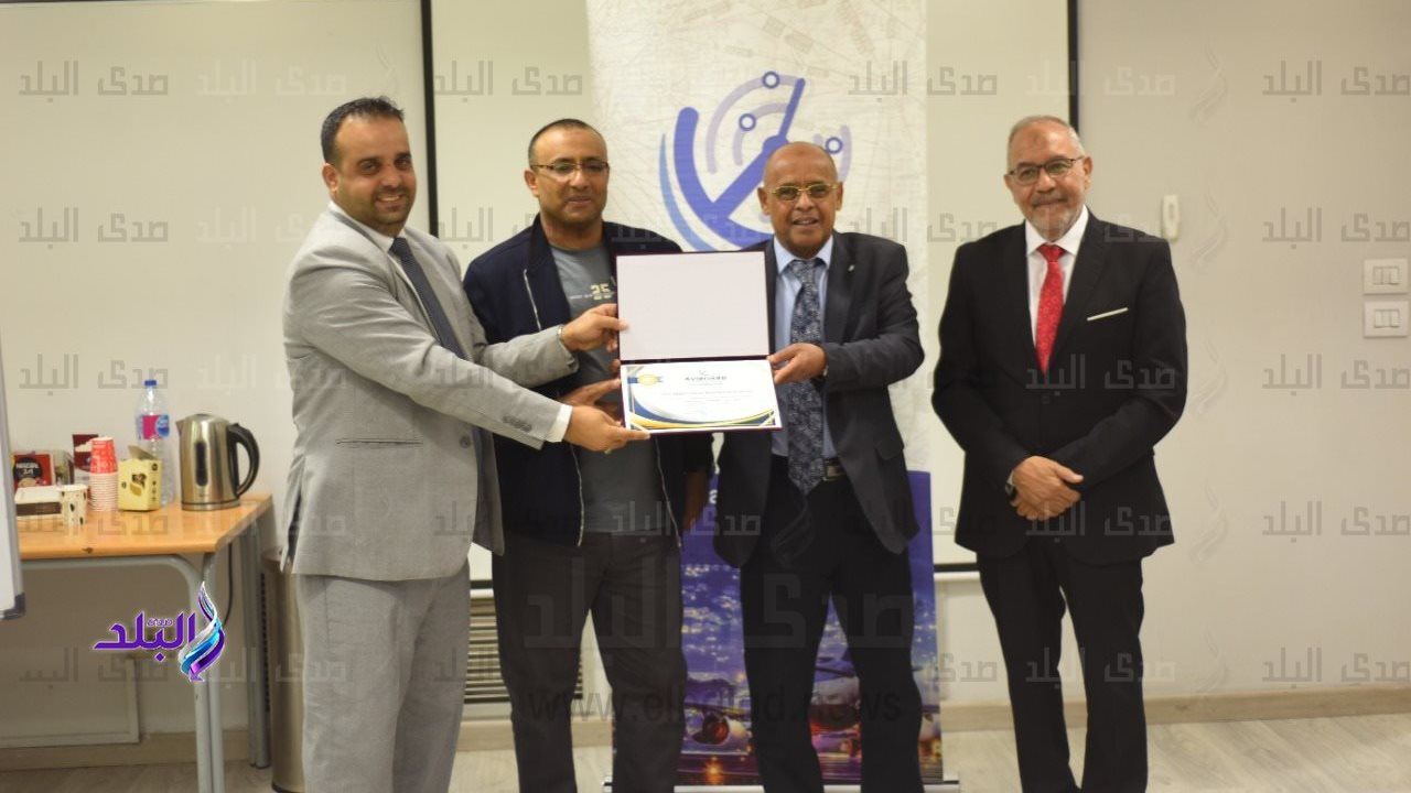 صورة من اليوم الختامي للدورة التدريبية لليمنيين 