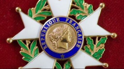 وسام الفنون والآداب الفرنسي