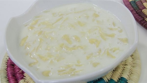 المخروطة باللبن 