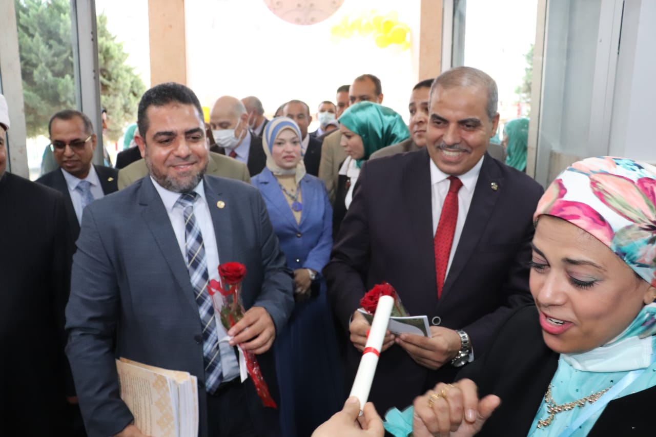 وصول رئيس جامعة الأزهر لكلية الدراسات الإسلامية بالإسكندرية
