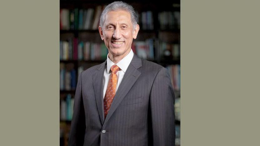 القاص والروائي الكويتي طالب الرفاعي 