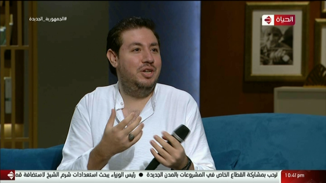 مصطفى التاجى شبيه عمرو دياب
