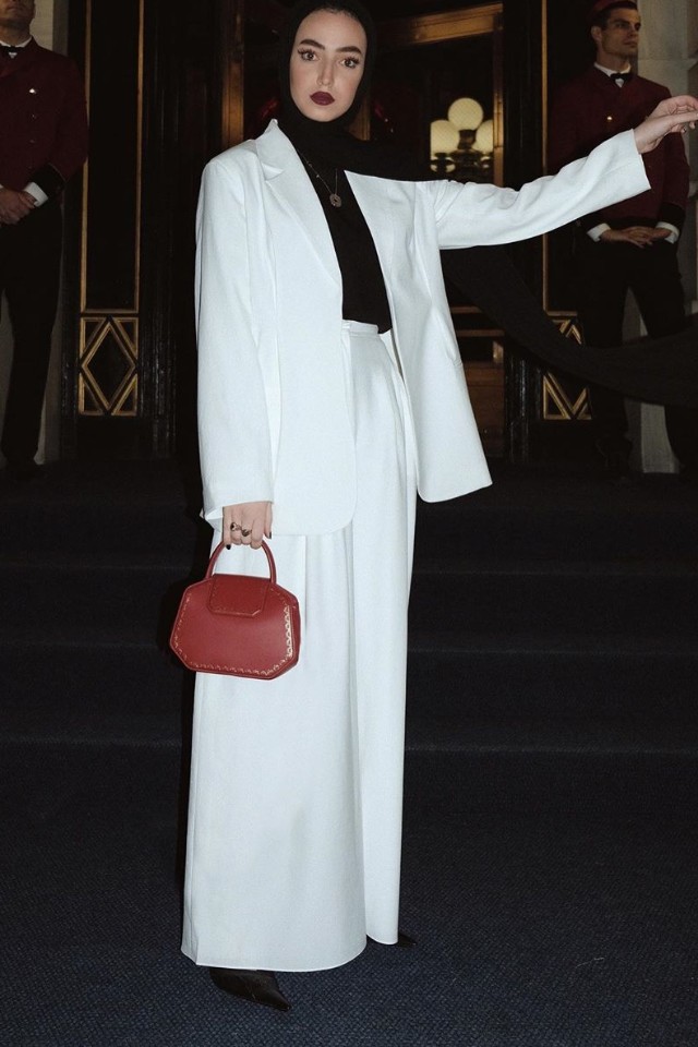 بنطلون رجل الفيل