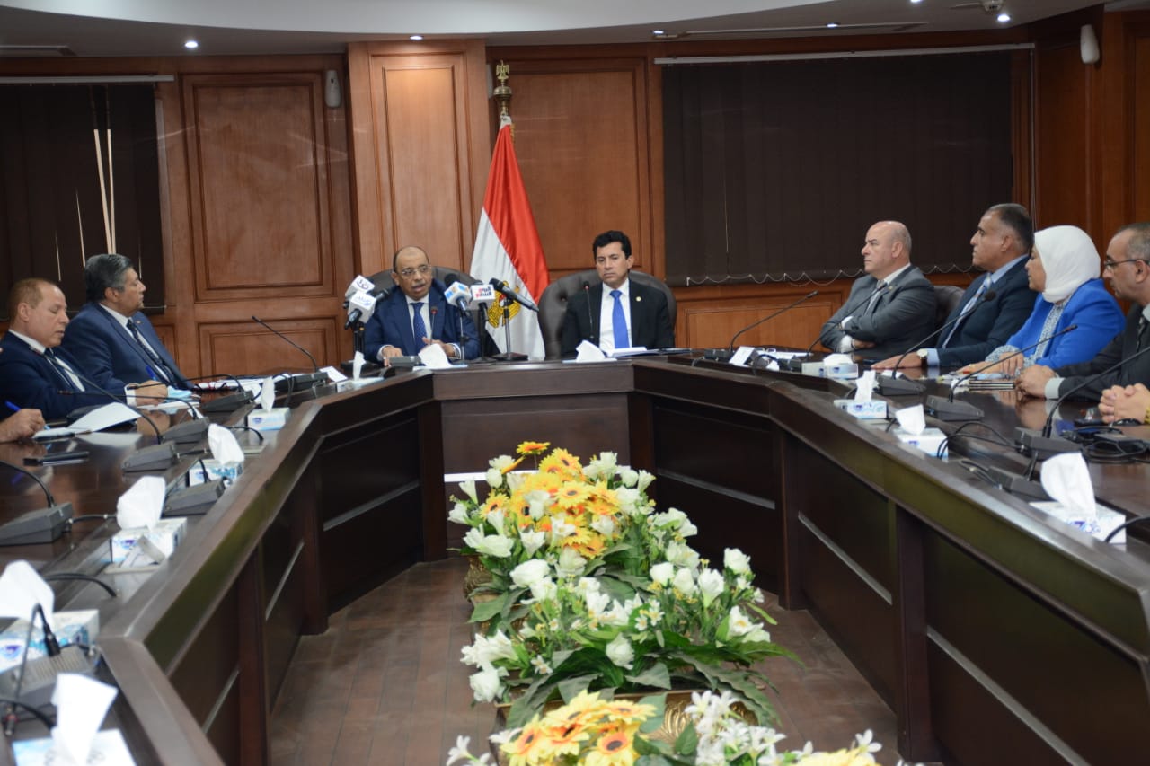 اطلاق مبادرة عربات الطعام المتنقلة اطلاق مبادرة عربات الطعام المتنقلة