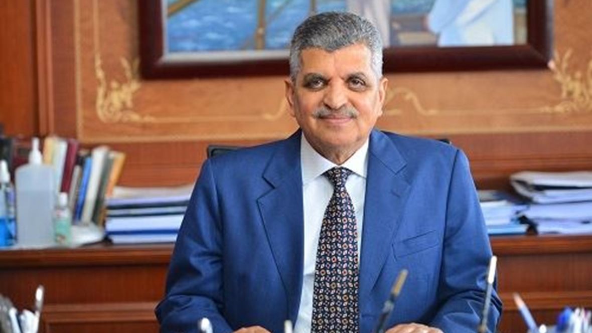 أسامة ربيع 