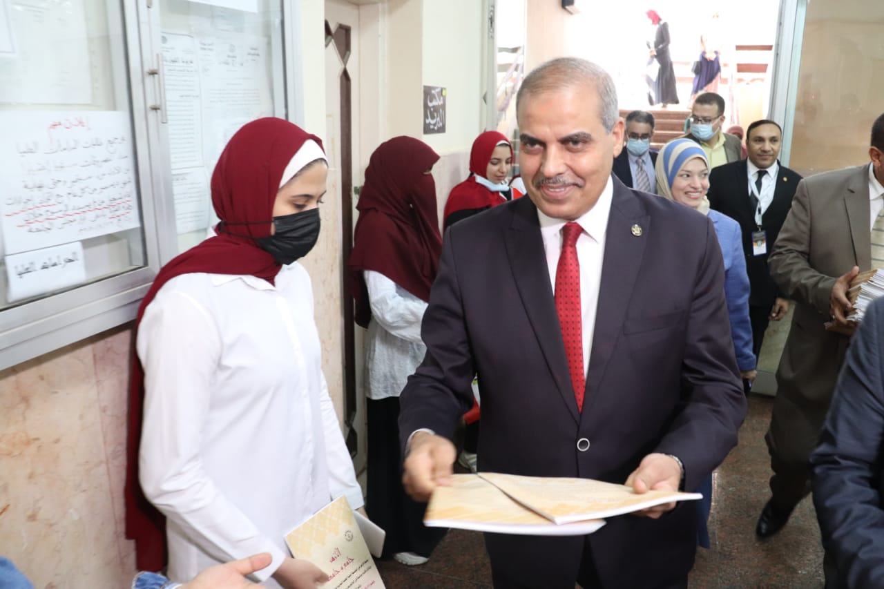 رئيس جامعة الأزهر رئيس جامعة الأزهر