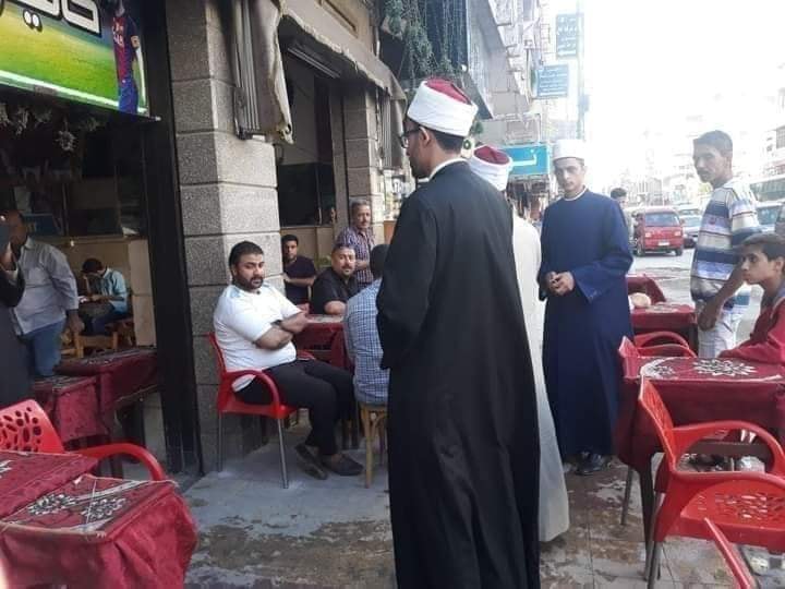 وعاظ الأزهر ينتشرون على المقاهي