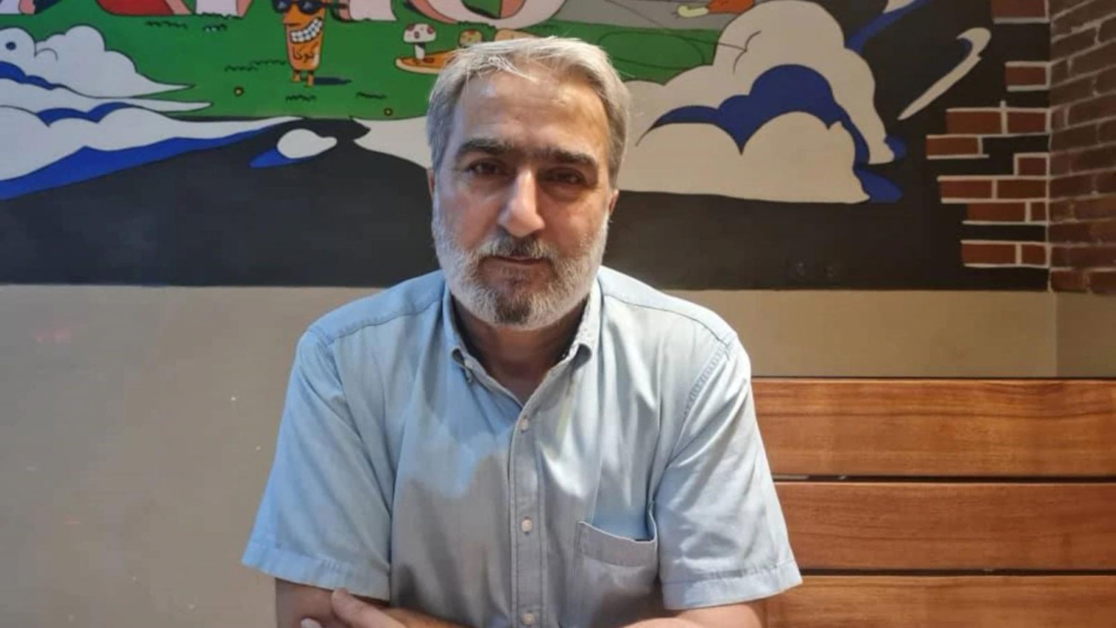 السجن 10 سنوات لناشط إيراني دعا لاستقالة خامنئي