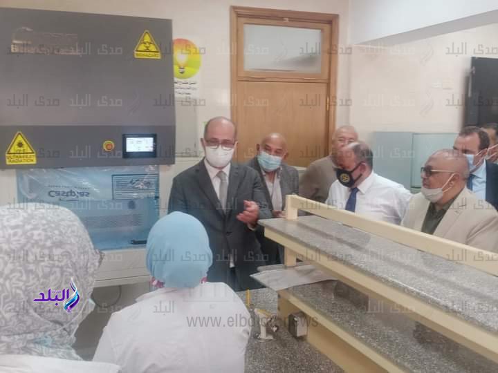 جانب من الجولة التفقدية لنواب رئيس جامعة عين شمس  بكلية الزراعة