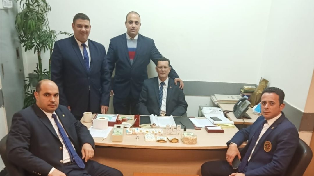 رجال الجمارك 