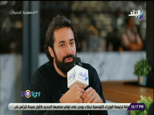 الفنان أحمد حاتم 
