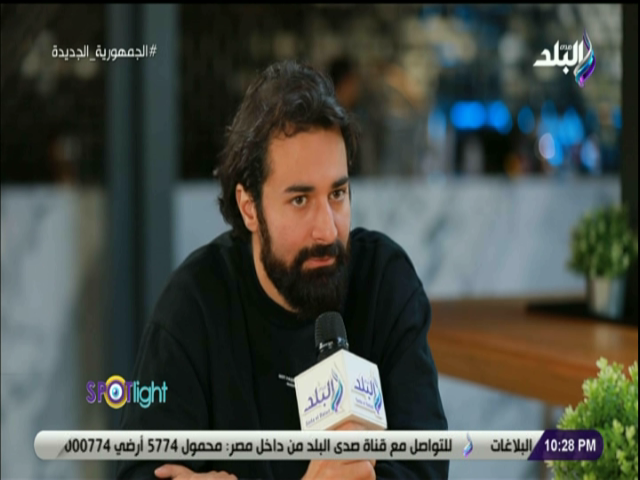 الفنان أحمد حاتم 