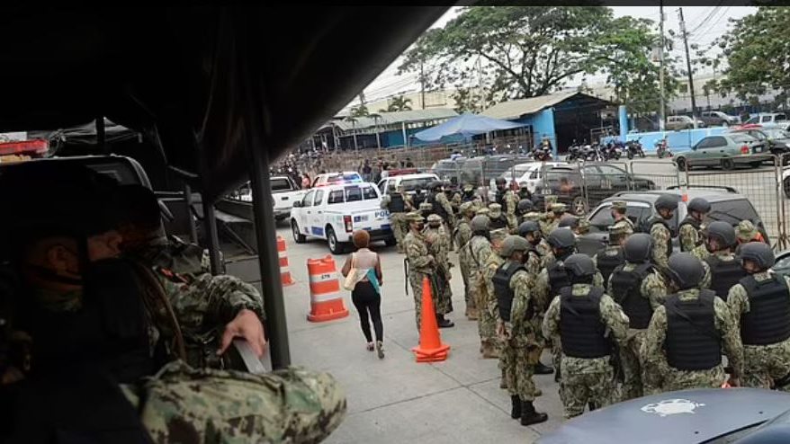  السجون الإكوادورية