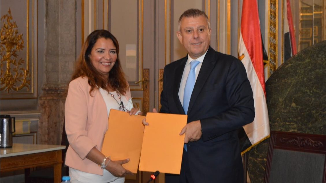 رئيس جامعة عين شمس