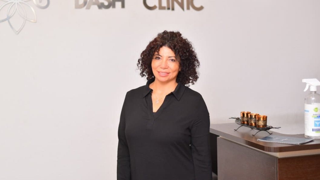 الدكتورة داليا شهاب استشاري الأمراض الجلدية والتجميل