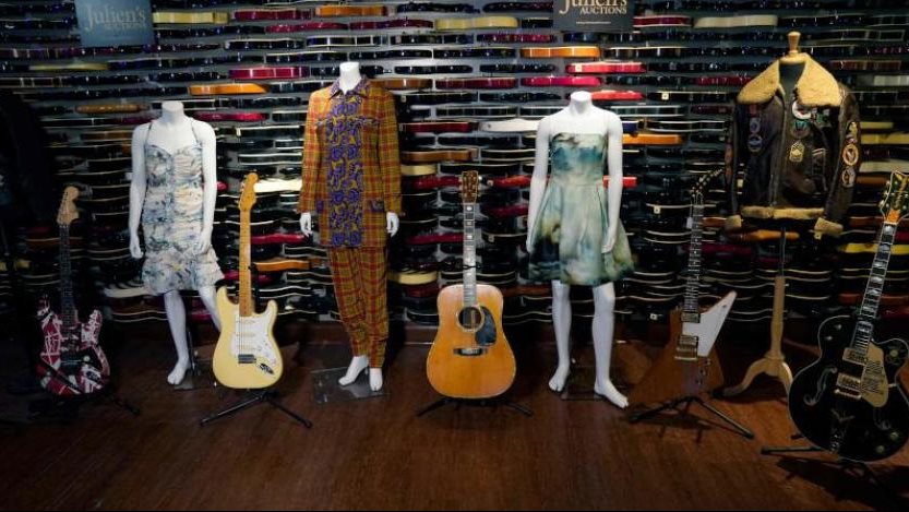 مقتنيات فنانيين