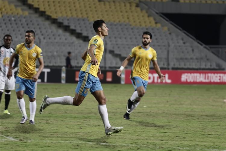 عبد الرحمن مجدي لاعب الإسماعيلي