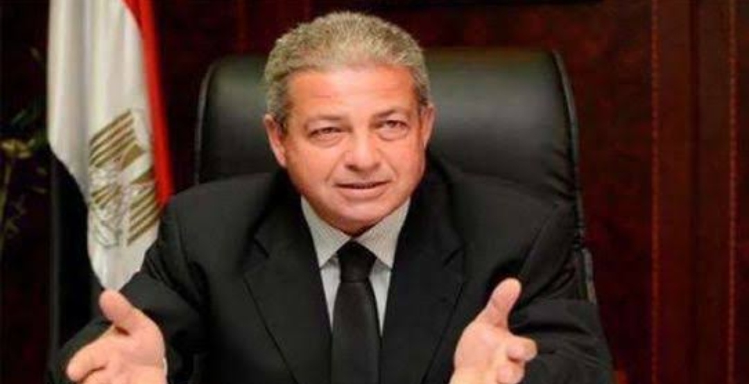 خالد عبد العزيز