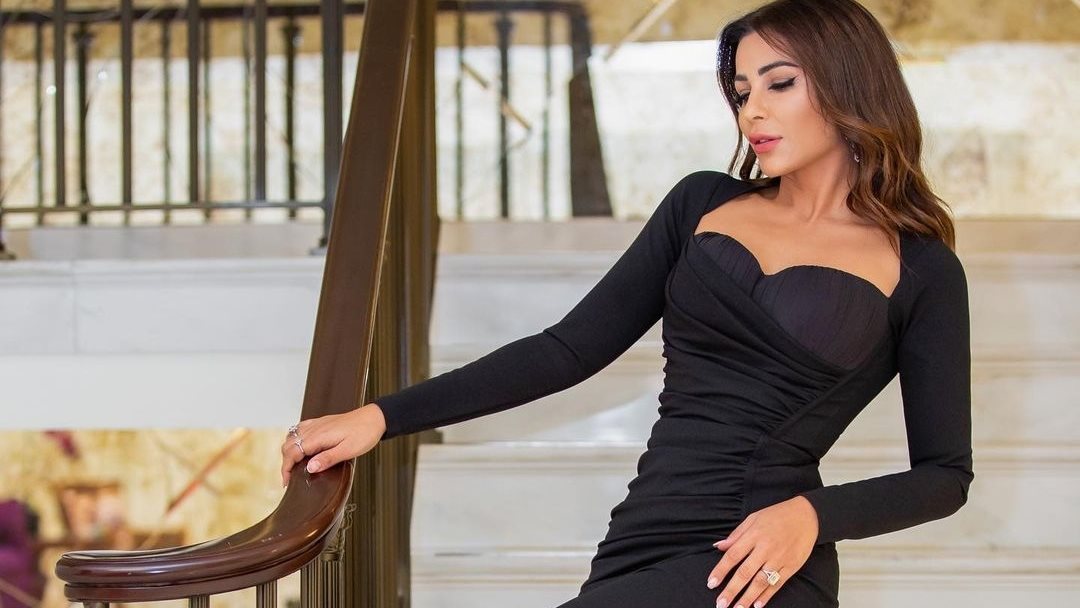 مهيرة عبد العزيز