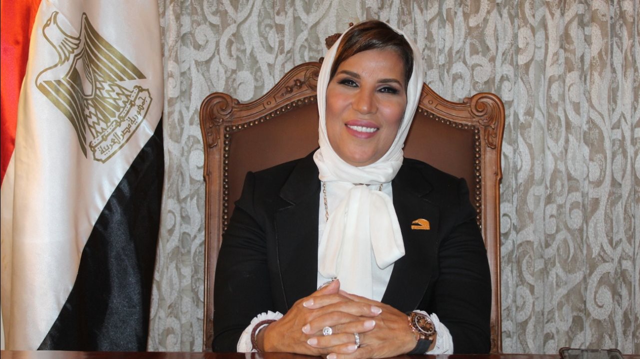 النائبة صبورة السيد،عضو لجنة التعليم والبحث العلمى بالبرلمان