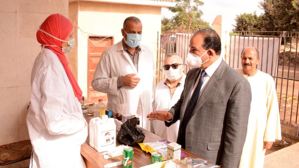 جامعة طنطا : الكشف والعلاج بالمجان لـ954 مواطنًا بزفتى ضمن «