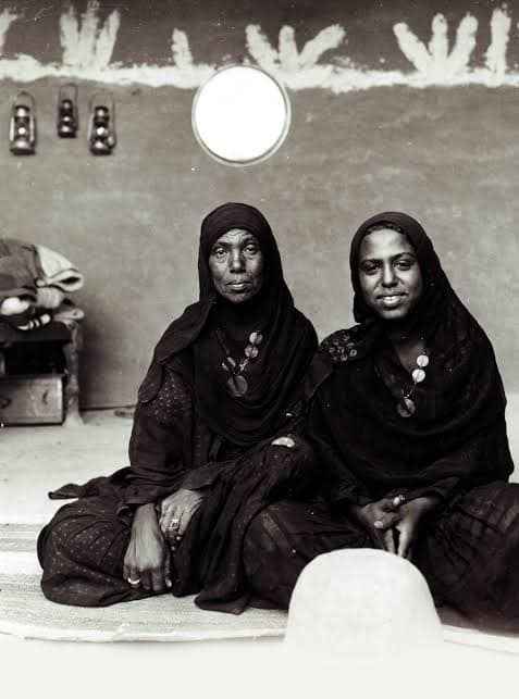 زي نسائي لسيدات في مصر (3)