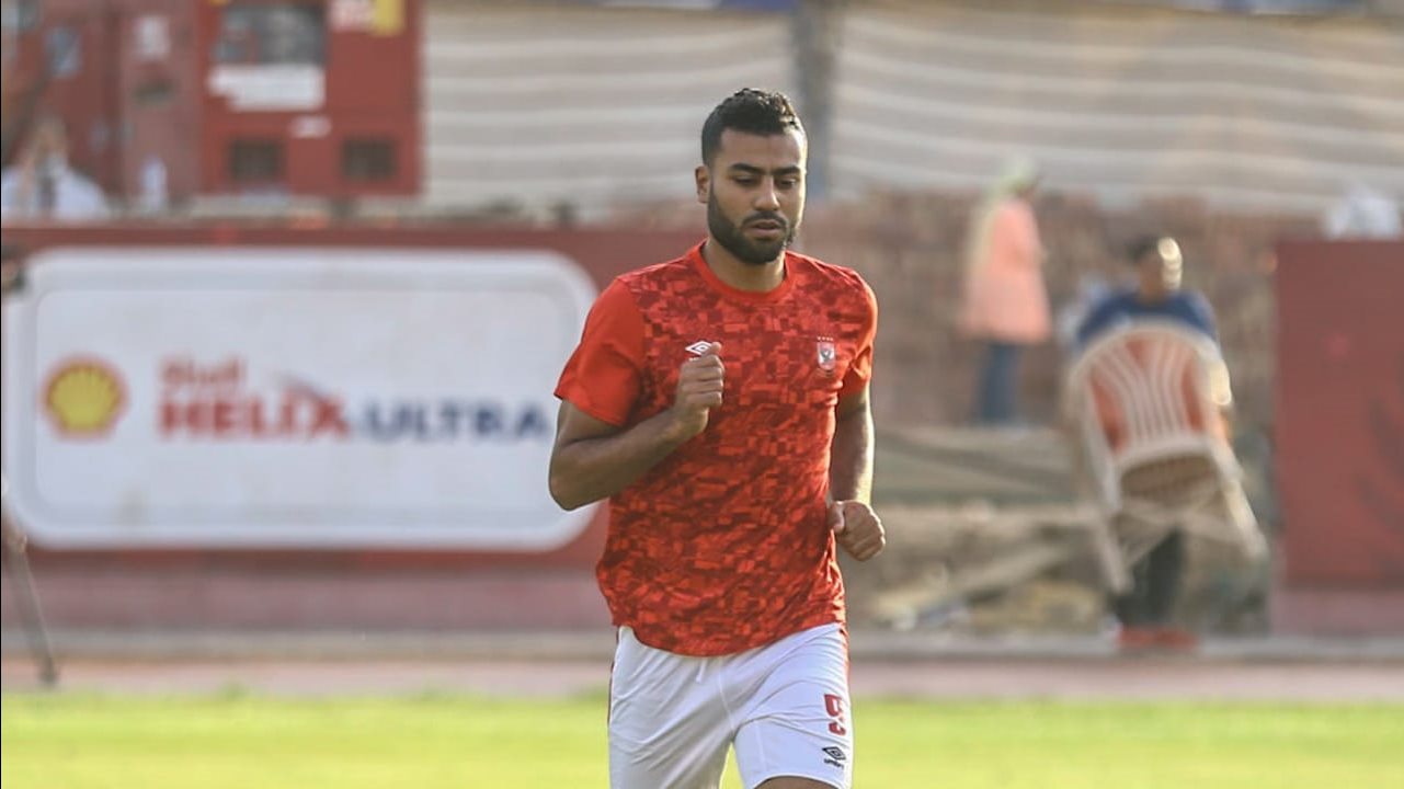 حسام حسن مهاجم الأهلي 
