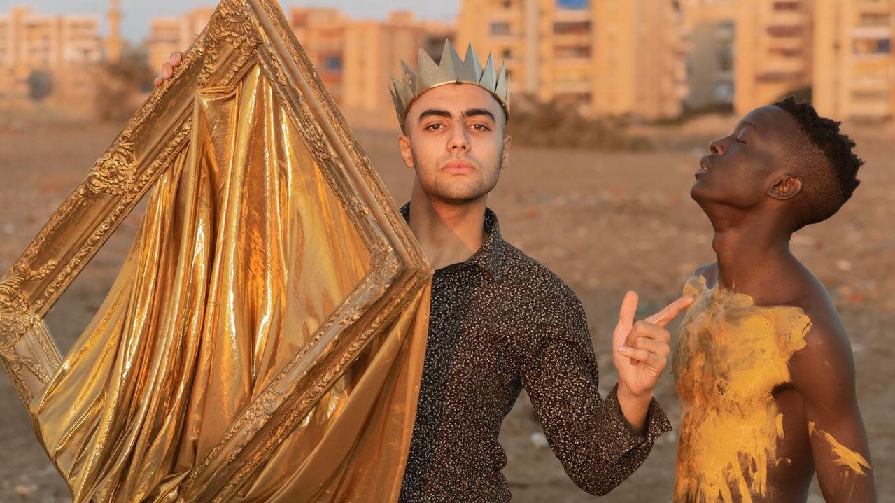 المصور محمود طنطاوي مع الشاب جاده سليمان 