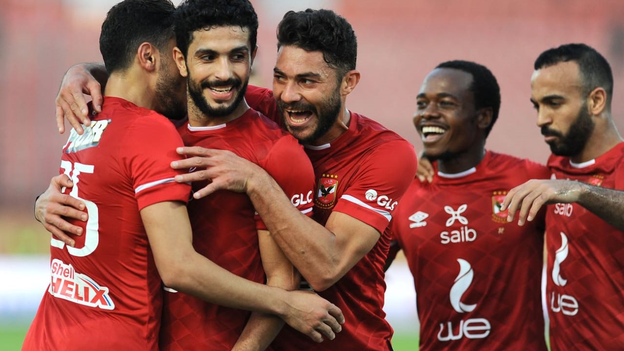 الاهلي يفوز على سموحة