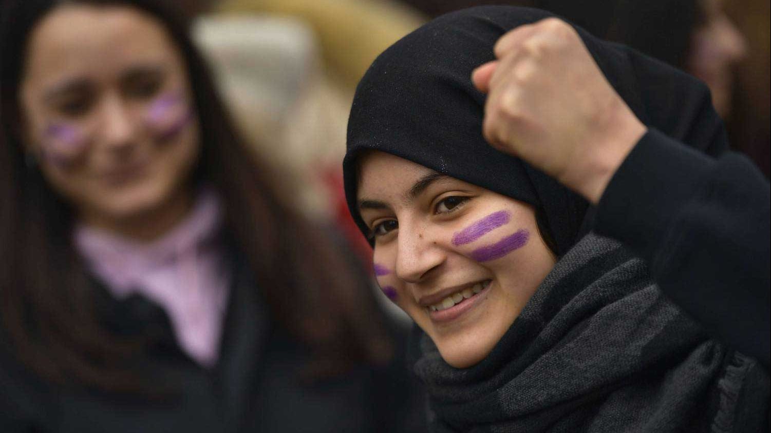 أرشيفية