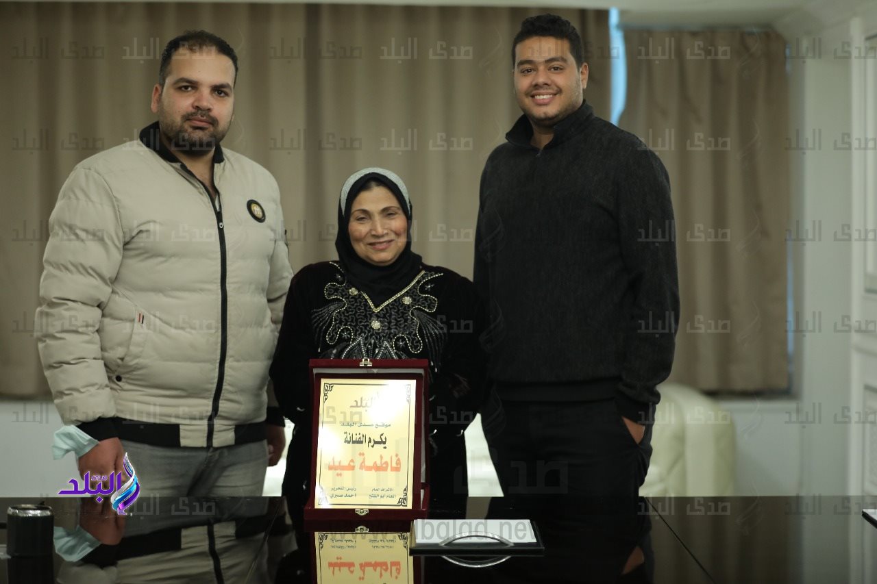 8ebcb8f6-aed2-4e0d-85ed-c1cd2aa8297a