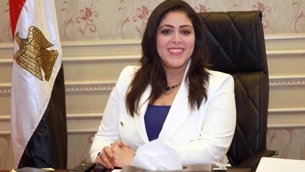 النائبة مرثا محروس وكيل لجنة الاتصالات بالبرلمان 