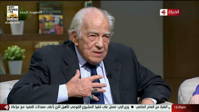 الفنان رشوان توفيق  الفنان رشوان توفيق