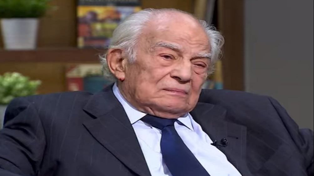 الفنان القدير رشوان توفيق