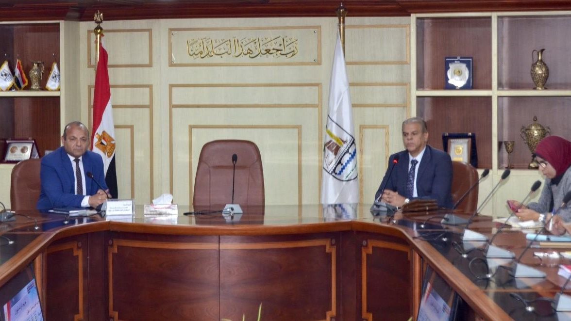 اجتماع محافظة بني سويف 