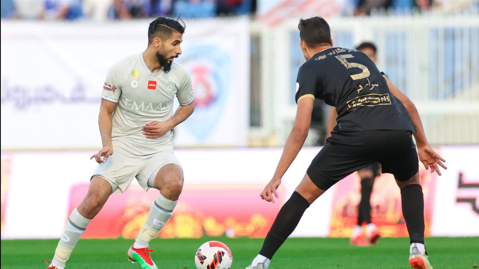 أبها يفرض التعادل على الهلال